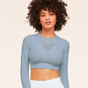 🆕 Adore Me Seamless Sport Crop L/S Tee, Size XS/S